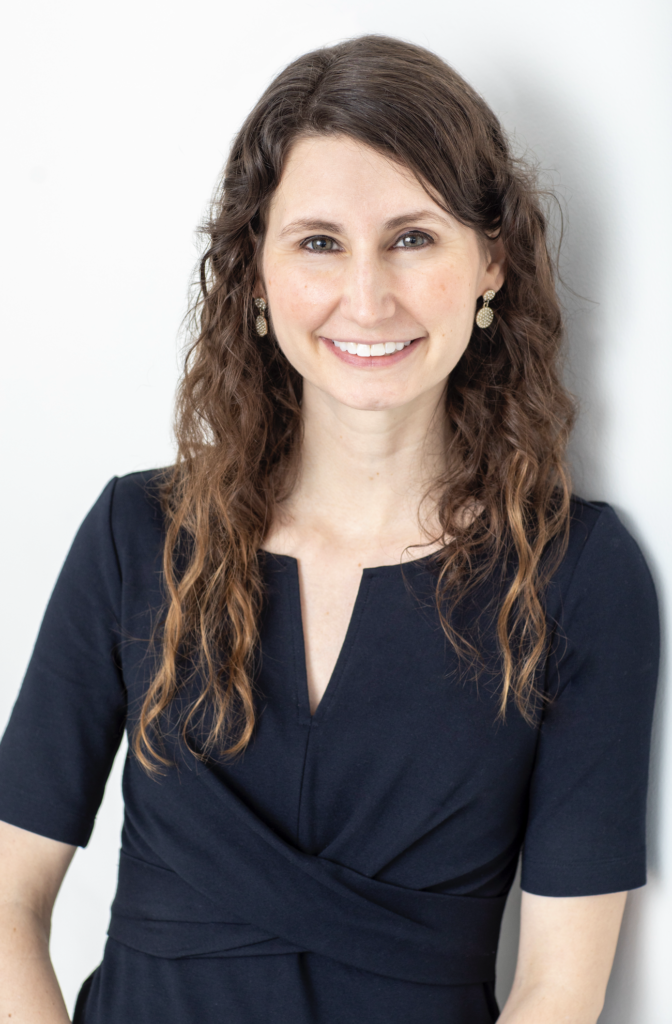 Certified coach Lauren Gordon helping working moms overcome guilt